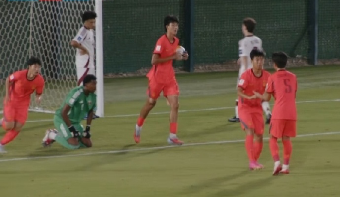 中欧体育官方入口-21年后再进世少赛!U17国足2-0卡塔尔获亚洲杯首胜 小组第2名出线